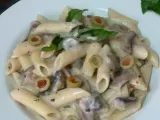Recipe Penne with mushrooms in white sauce