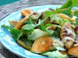 Recipe Grilled chicken, fig and rocket salad