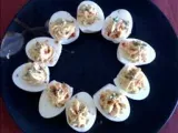 Recipe Deviled eggs with bacon and cheese