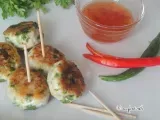 Recipe Mini cocktail chicken patties with sweet chilli sauce