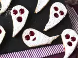 Recipe Ghost cookies: the easiest and funniest halloween recipe to make with children
