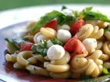 Recipe Caprese pasta salad with lemon vinaigrette