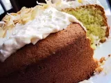 Recipe Pandan sponge cake with shredded coconut frosting