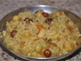 Recipe Ankurit beejon ki khichdi (mixed spicy rice with sprouts)