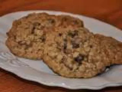 Vanishing Oatmeal Chocolate Chip Cookies