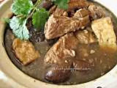 Pork in Chinese Herbal Tea/Bak Kut Teh