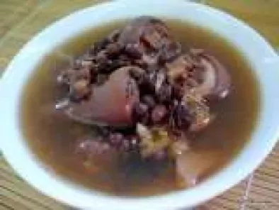 Red bean lotus root soup
