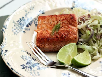 Recipe Salmon fillet and cabbage with bacon