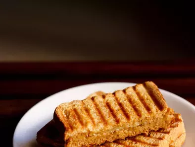 Grilled cheese sandwich recipe, how to make grilled cheese sandwich