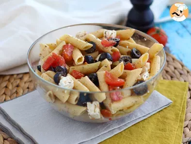 Recipe Pasta salad, with tomato, feta cheese and olives