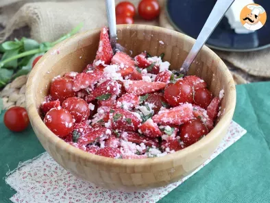 Recipe Strawberry, tomato, feta and basil salad