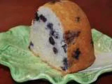 Blueberry Bliss Brunch Cake - like a Costco muffin by the SLICE...