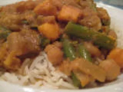 Indian-style curry with sweet potatoes, eggplant, green beans and chickpeas