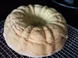 Banana Bundt Cake with a scoop of Strawberry Cheesecake Ice-Cream :D''''' - Preparation step 2