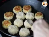 Breaded Babybel cheese wheels - Video recipe ! - Preparation step 3
