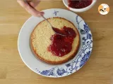 Victoria Sponge Cake - Video recipe ! - Preparation step 5