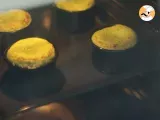 Zucchini soft cakes with Kiri cheese core - Preparation step 5