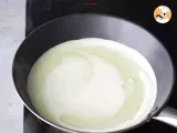 French crepes, the real recipe - Video recipe ! - Preparation step 4