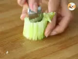 Cupcakes with cucumber and hummus - Video recipe ! - Preparation step 3