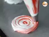 Meringue lollipops - Video recipe ! - Preparation step 4