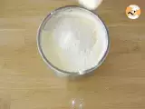 Ferrero Rocher Yule Log - Video recipe! - Preparation step 2