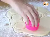 Chocolate-filled doughnuts - Video recipe! - Preparation step 6