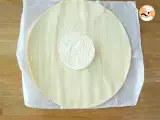 Flaky camembert with onions and ham - Video recipe! - Preparation step 1