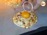 Cloud eggs with pepperoni - Preparation step 6