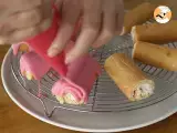 Pink panthers, mini strawberry swiss rolls - Preparation step 11