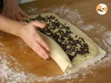 Brioche chinois, with vanilla custard and chocolate chips - Preparation step 8