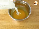 Raspberry mousse cake - Video recipe - Preparation step 3
