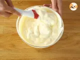 Raspberry mousse cake - Video recipe - Preparation step 6