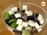 Greek salad - Horiatiki - Preparation step 3