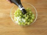 Prosecco grapes - Preparation step 1