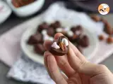 Homemade chocolates with marshmallows and nuts - Preparation step 5