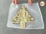 Tapenade stuffed Christmas tree - Preparation step 6