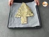 Tapenade stuffed Christmas tree - Preparation step 7