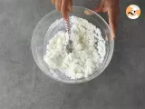 Brazilian coconut muffins - Queijadinhas - Preparation step 1