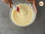 Brazilian coconut muffins - Queijadinhas - Preparation step 2