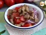 Panzanella salad - Italian salad - Preparation step 1