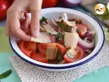 Panzanella salad - Italian salad - Preparation step 3