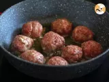 Meatballs stuffed with mozzarella - Preparation step 5
