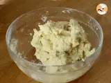 Classic scones with lemon zests - Preparation step 3