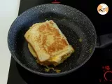 French toast omelette sandwich - Egg sandwich hack - Preparation step 5