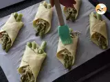 Puff pastry baskets with asparagus, ham and cheese - Preparation step 5