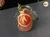Grapefruit and rosemary flavored water: the detox drink without added sugar - Preparation step 3