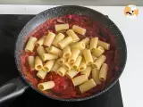 Amatriciana pasta, the traditional recipe - Preparation step 8