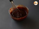EXTRA FONDANT chocolate and chestnut cream cake with only 4 ingredients - Preparation step 2