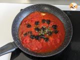 “Spaghetti alla puttanesca” your new favorite pasta dish! - Preparation step 2
