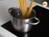 Spaghetti alla carbonara, the real Italian recipe! - Preparation step 1